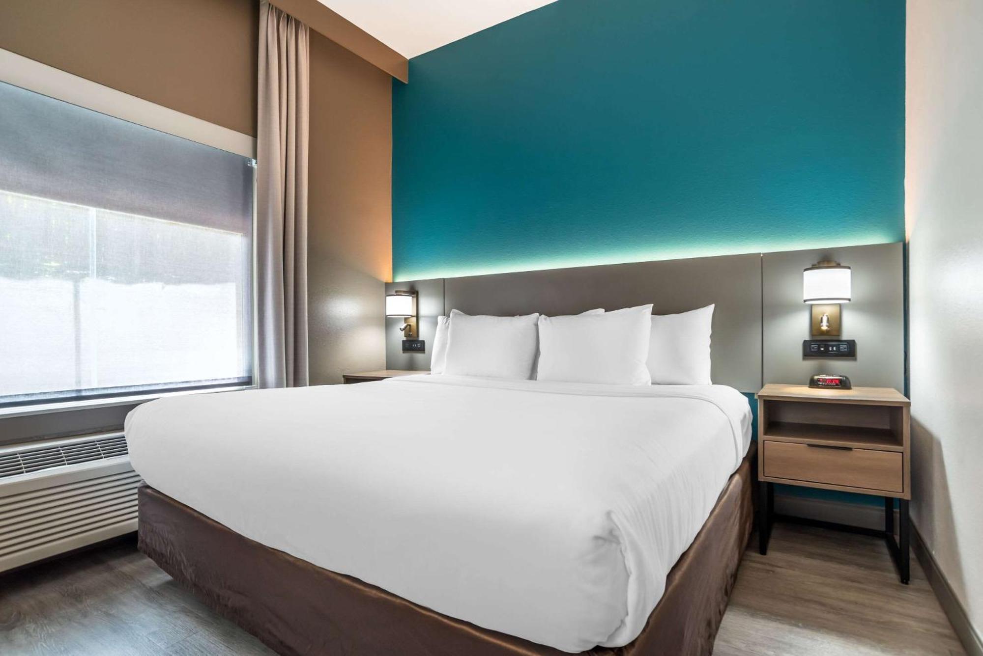 Comfort Inn & Suites Crestview Bagian luar foto