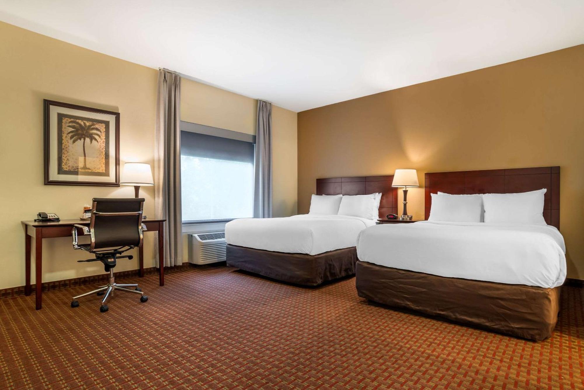 Comfort Inn & Suites Crestview Bagian luar foto